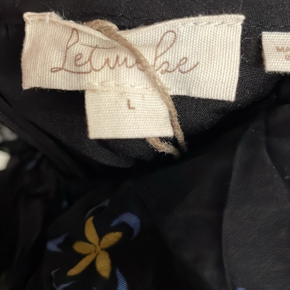 LET ME BE Women's Sheer Printed V-Neck Midi Dress Size L In Black - Picture 8 of 12